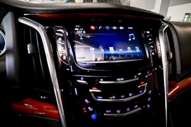 Cadillac Escalade  2017