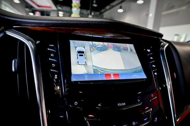 Cadillac Escalade  2017