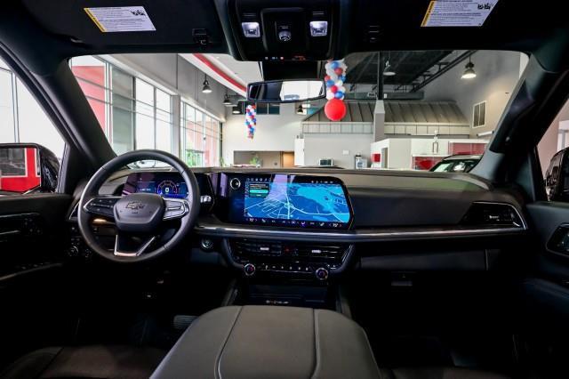 Chevrolet Suburban  2025