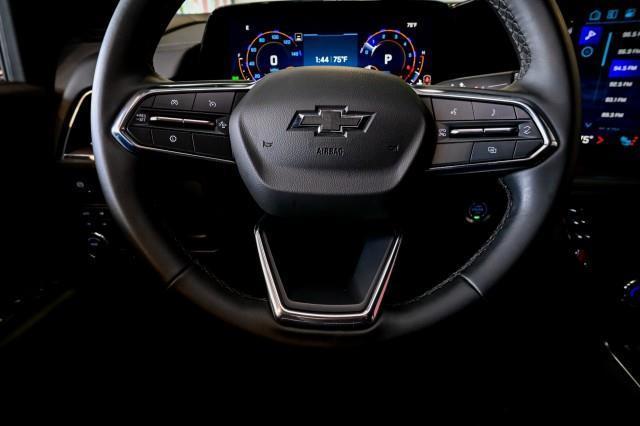 Chevrolet Suburban  2025