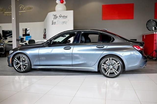 BMW 3-Series  2023