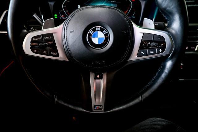 BMW 3-Series  2023