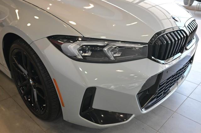 BMW 3-Series  2023