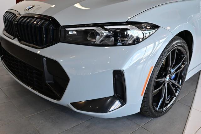 BMW 3-Series  2023