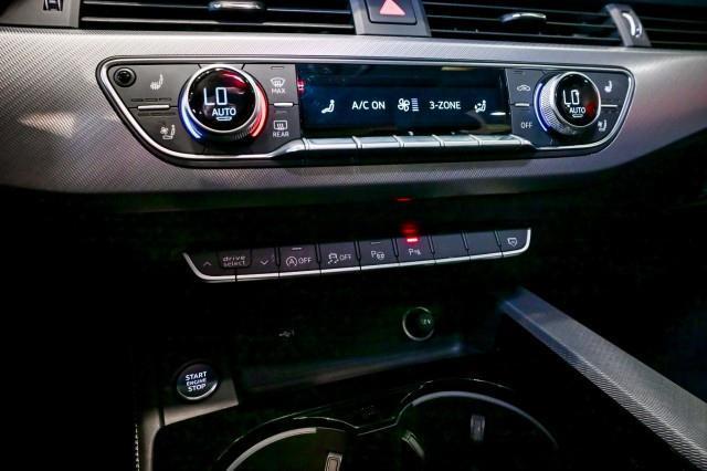 Audi A4  2023