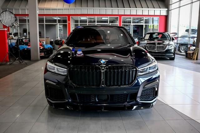 BMW 7-Series  2022