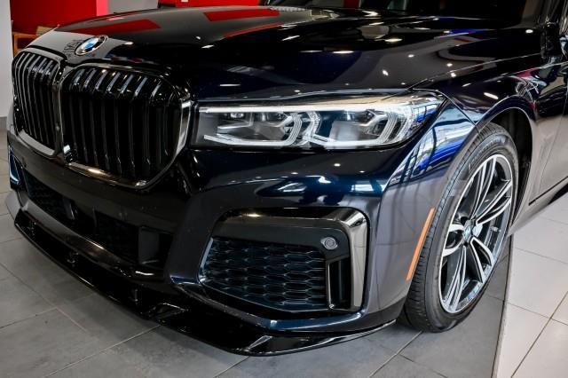 BMW 7-Series  2022