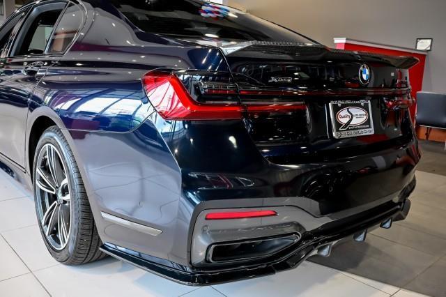 BMW 7-Series  2022