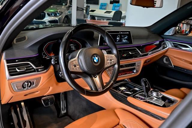 BMW 7-Series  2022