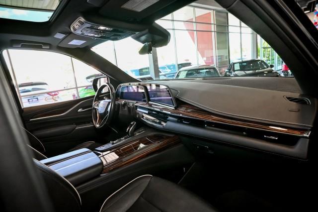 Cadillac Escalade  2021