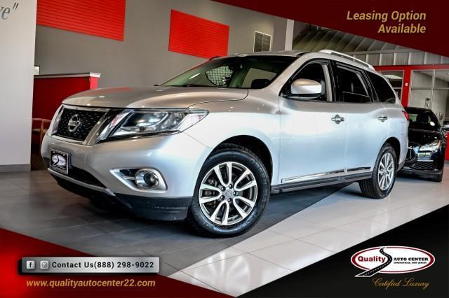 2014 Nissan Pathfinder SL, Nav, B-Up Camera, Rear Entertainment