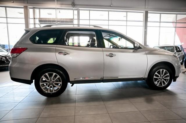 Nissan Pathfinder  2014