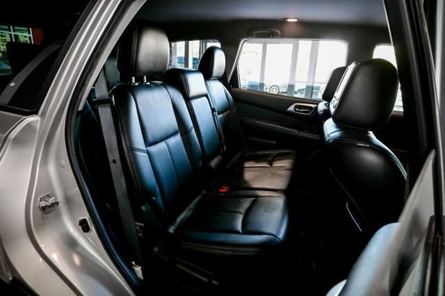 Nissan Pathfinder  2014