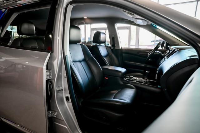 Nissan Pathfinder  2014