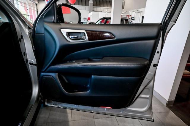 Nissan Pathfinder  2014
