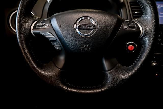 Nissan Pathfinder  2014
