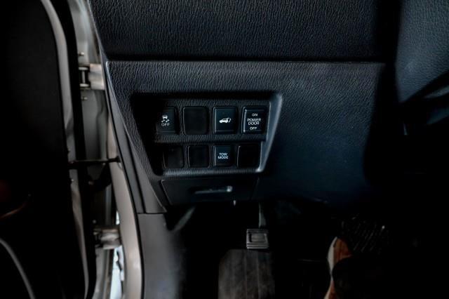 Nissan Pathfinder  2014