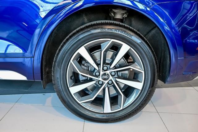 Audi Q5  2023