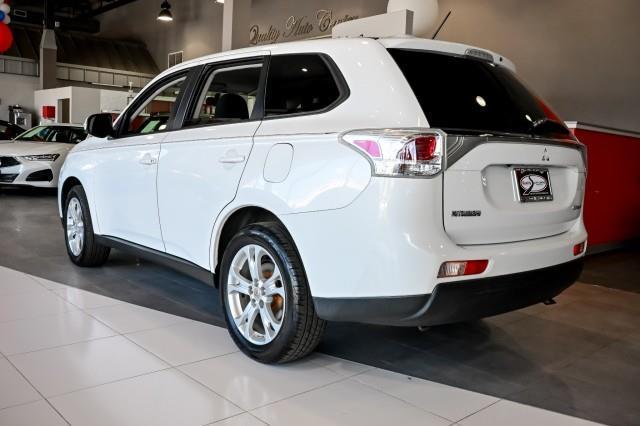 Mitsubishi Outlander  2014