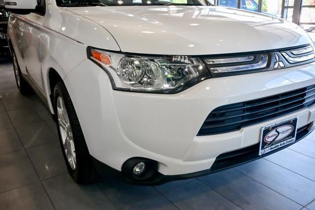Mitsubishi Outlander  2014
