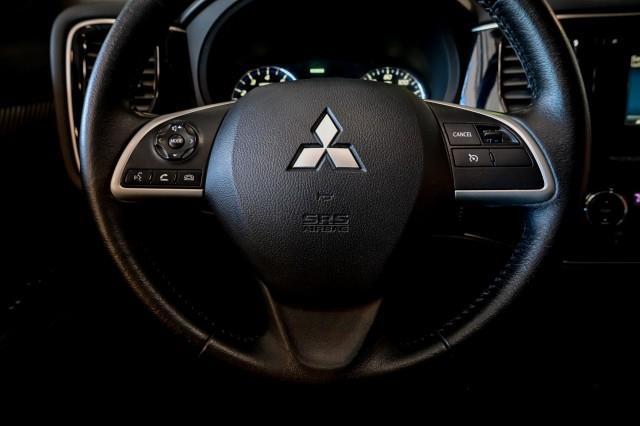 Mitsubishi Outlander  2014