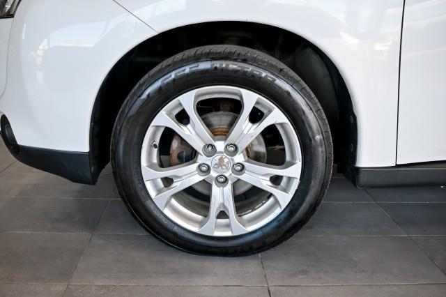 Mitsubishi Outlander  2014