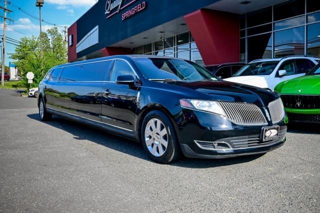 Lincoln MKT  2016