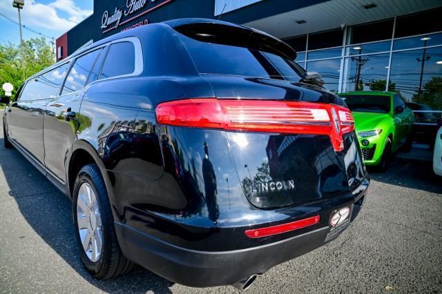 Lincoln MKT  2016