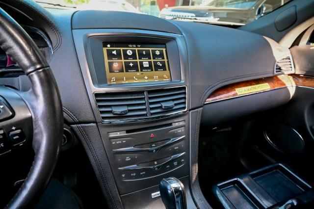 Lincoln MKT  2016