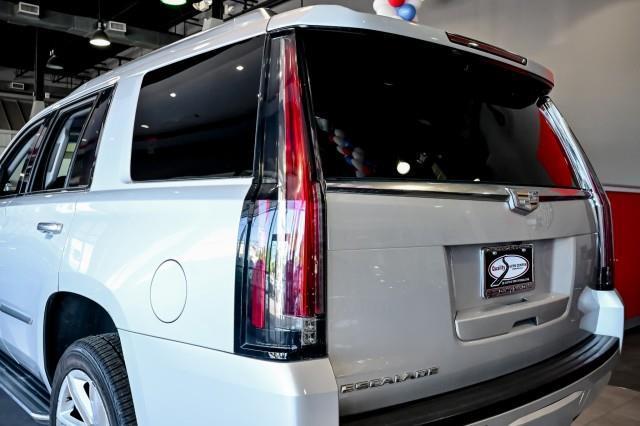 Cadillac Escalade  2016