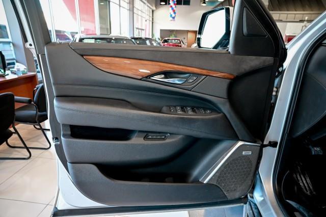 Cadillac Escalade  2016