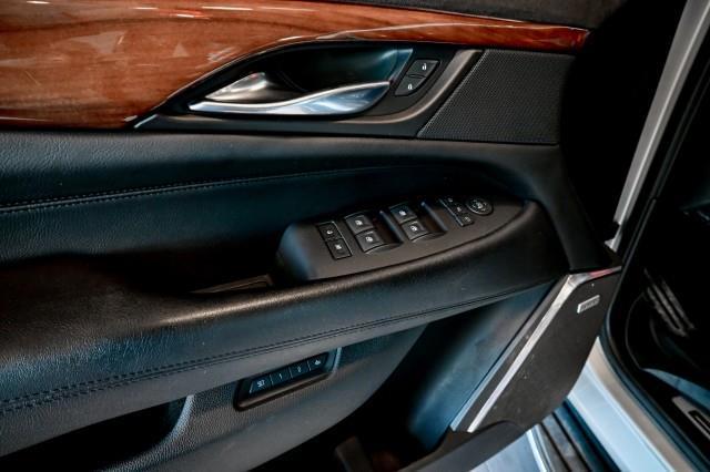 Cadillac Escalade  2016