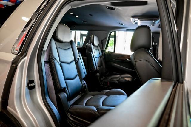 Cadillac Escalade  2016