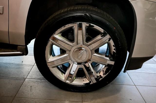 Cadillac Escalade  2016