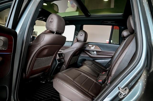 Mercedes-Benz GLS-Class  2021
