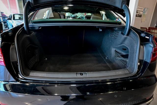 Audi A4  2019