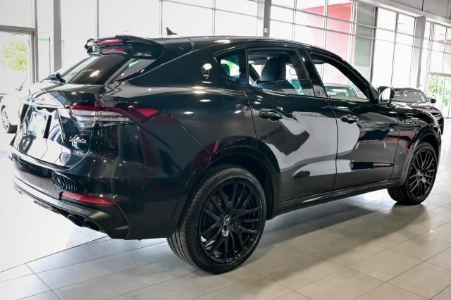 Maserati Levante  2022