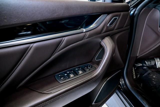 Maserati Levante  2022