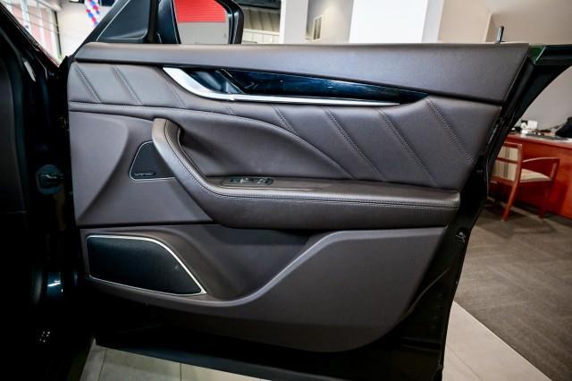 Maserati Levante  2022