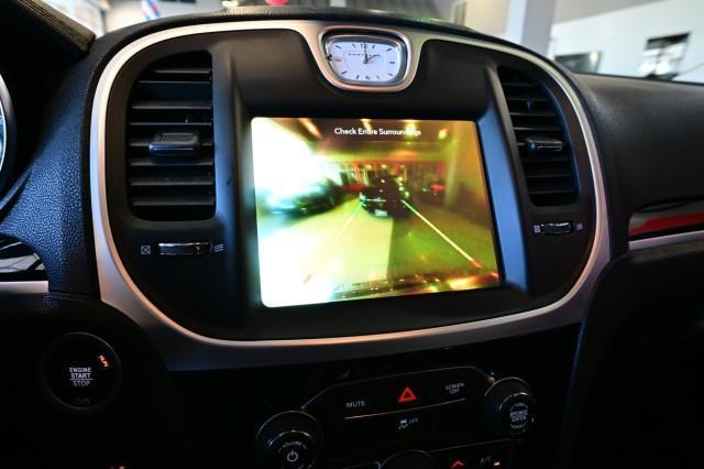Chrysler 300  2023