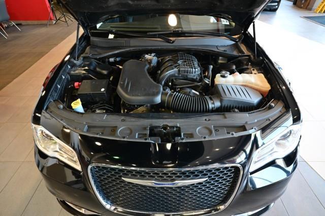 Chrysler 300  2023