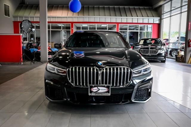 BMW 7-Series  2020