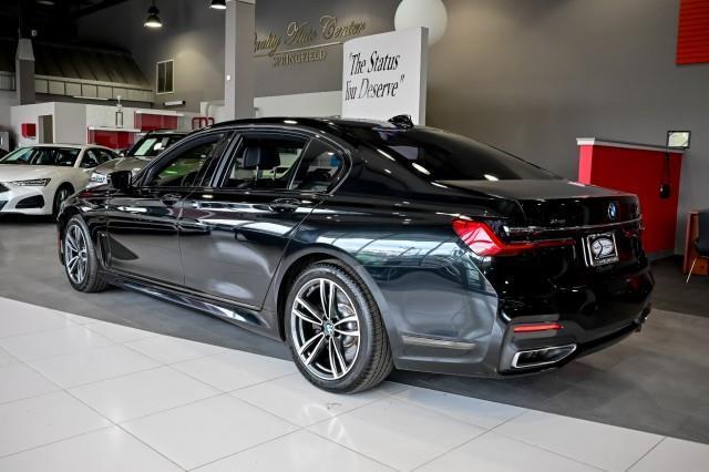 BMW 7-Series  2020