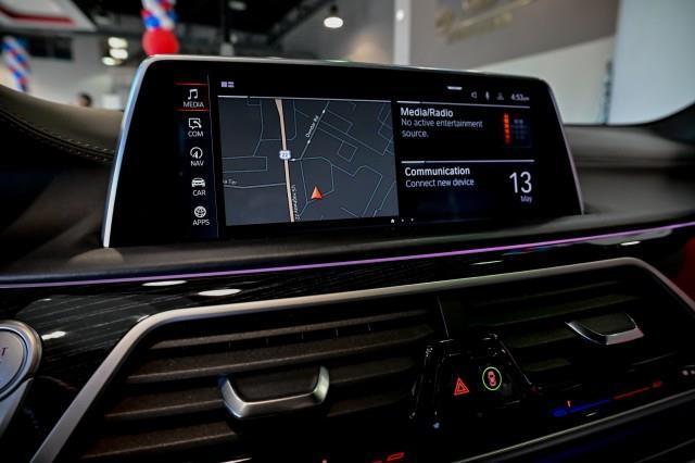 BMW 7-Series  2020