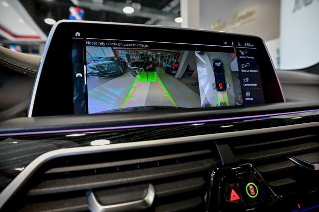 BMW 7-Series  2020