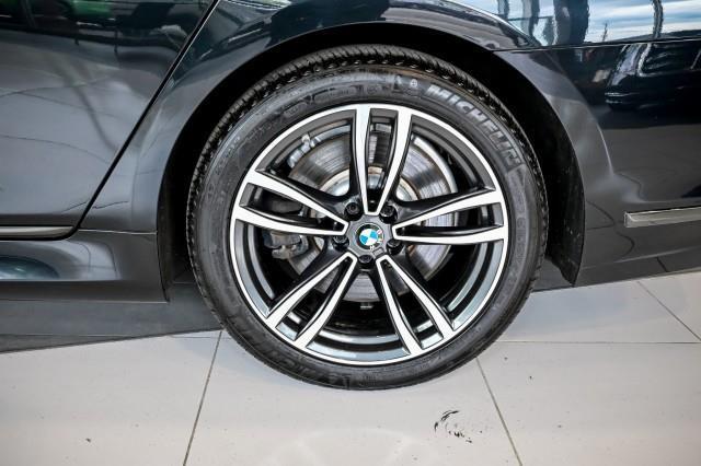 BMW 7-Series  2020