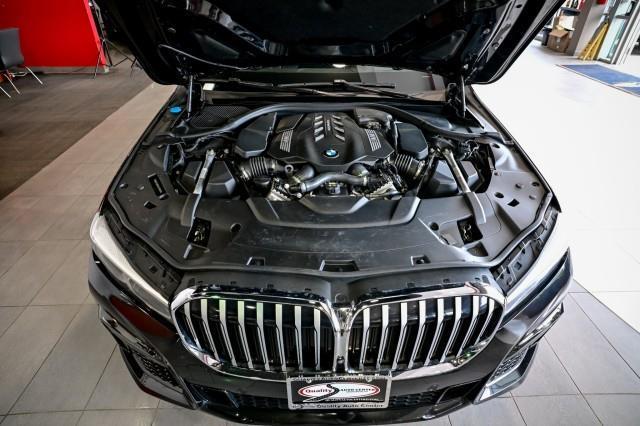 BMW 7-Series  2020