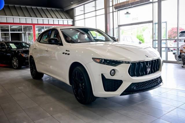 Maserati Levante  2022