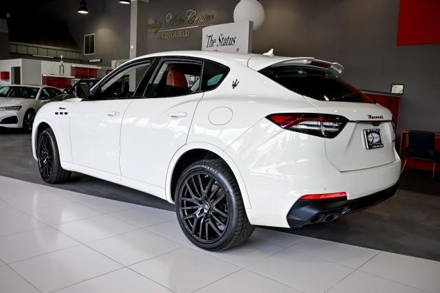 Maserati Levante  2022