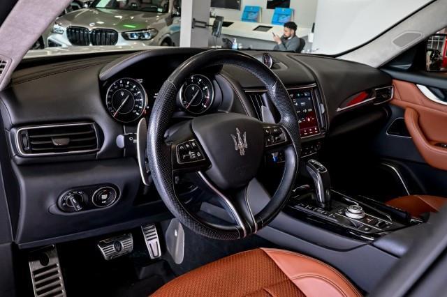 Maserati Levante  2022